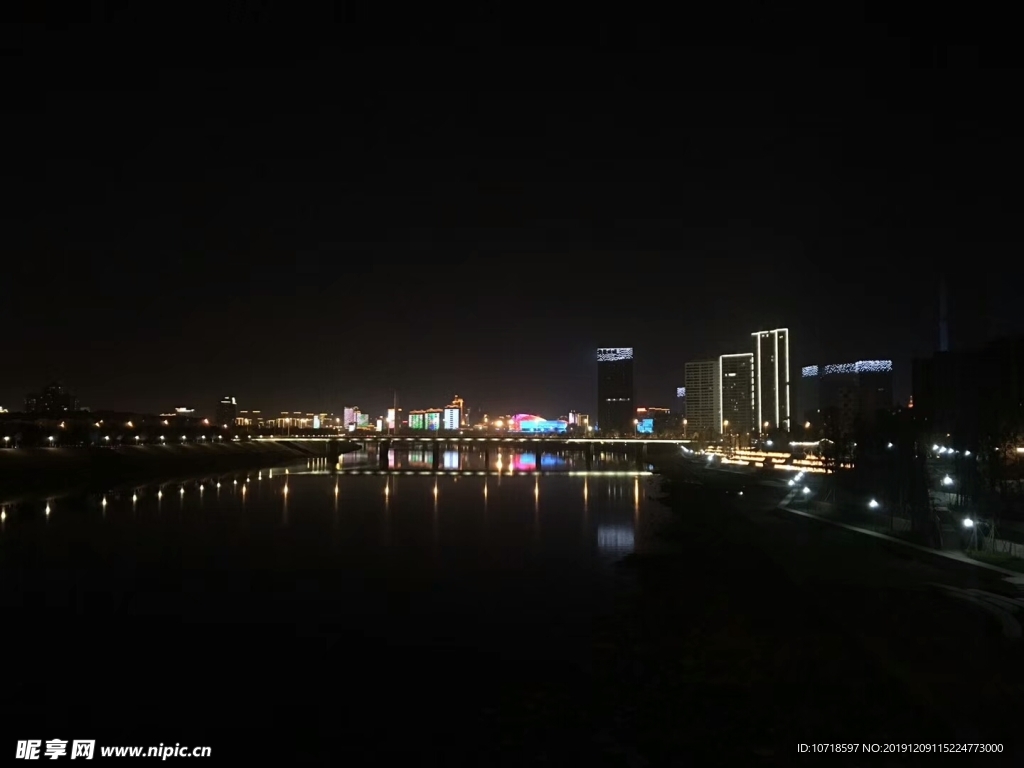 城市夜景