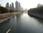 城市河流