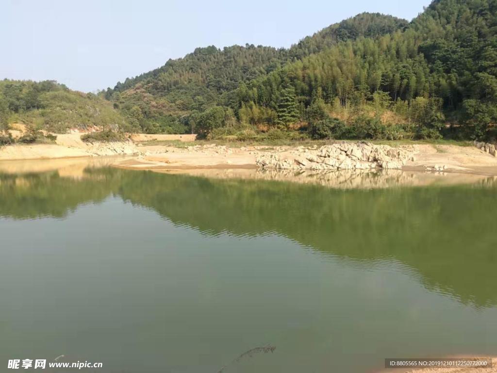 游钓江西，宜春市飞剑潭水库，一个拥有美丽传说的地方 - 哔哩哔哩