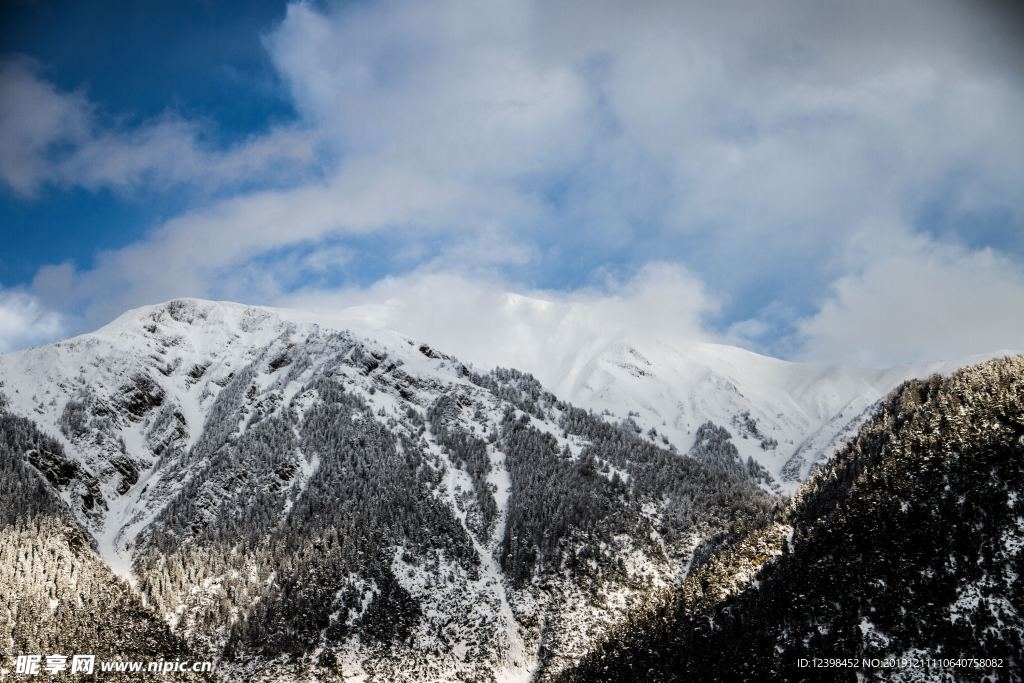 美丽的雪山
