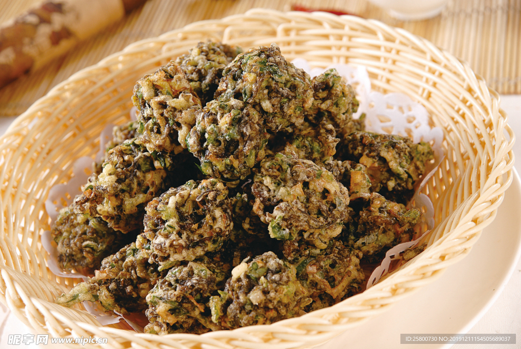 地皮菜丸子