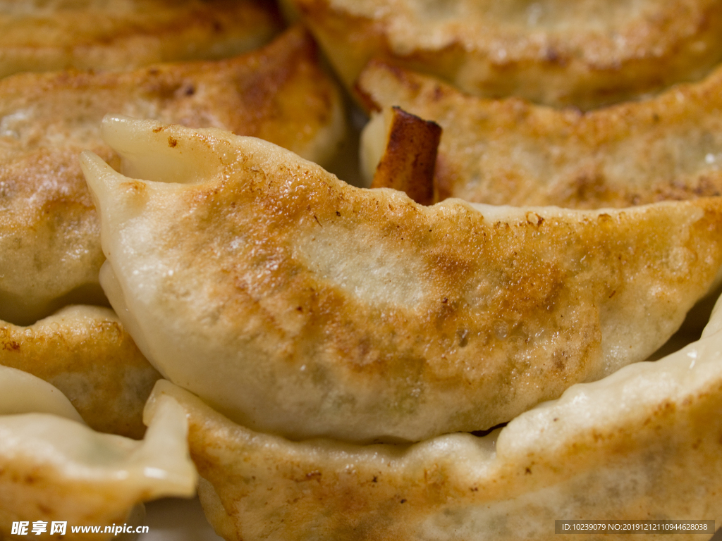 煎饺