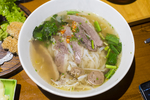 清汤牛肉蔬菜拉面