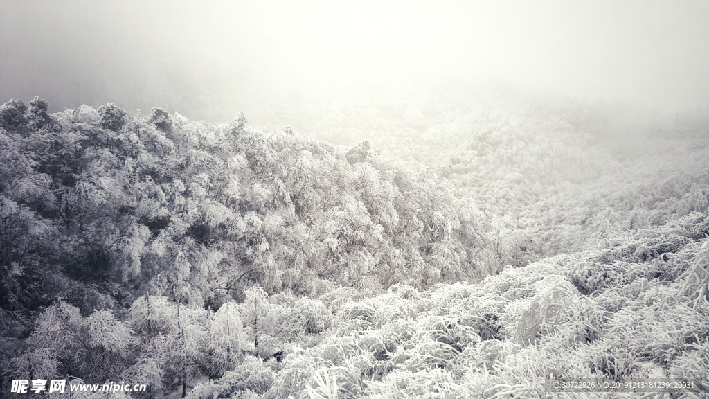 衡山雪景