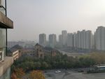 雾霾笼罩下的城市