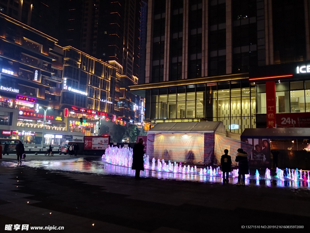 商业街 夜景