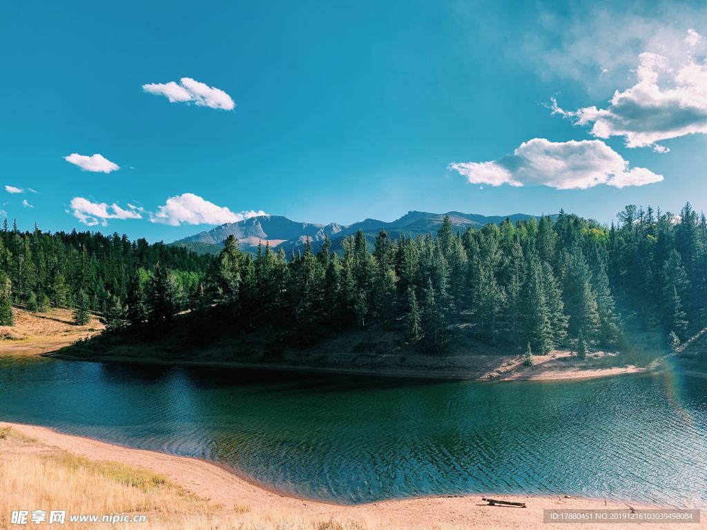 山脉与山林