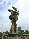 龙年广场龙