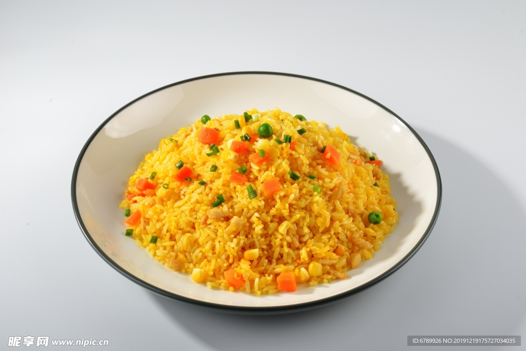 青豆玉米炒饭