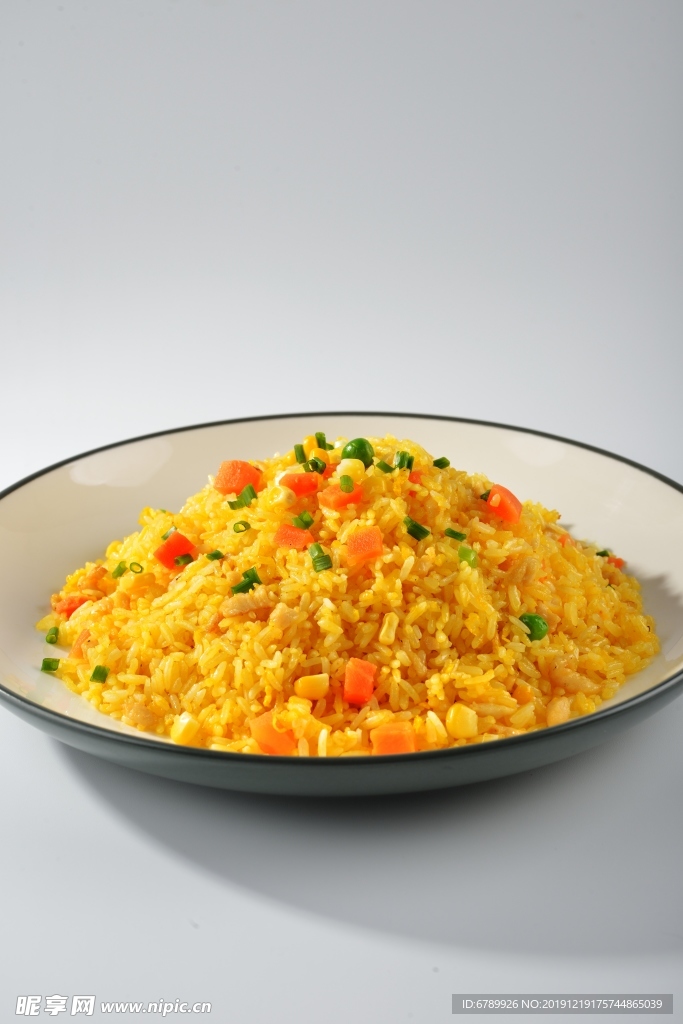 青豆玉米炒饭