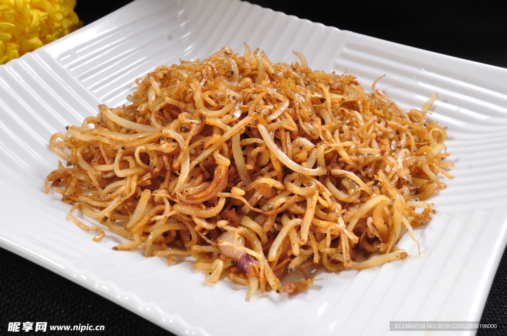 豆芽烧虾仁