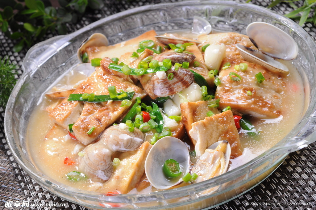 豆腐炖花蛤