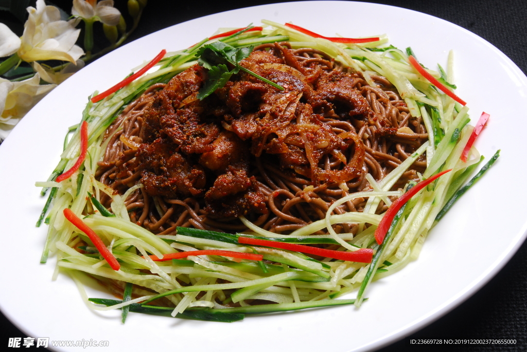 牛肉炒饸饹