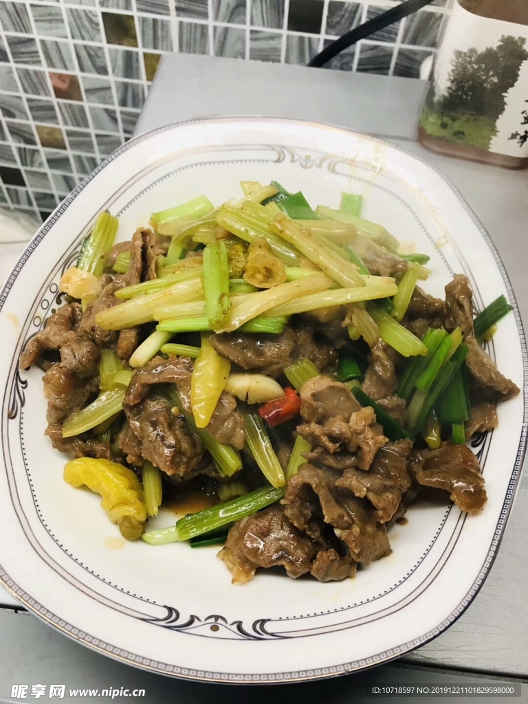 餐饮美食