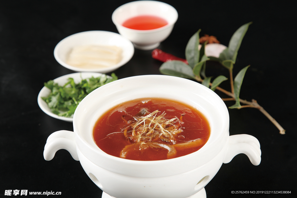 明炉鲍裙翅
