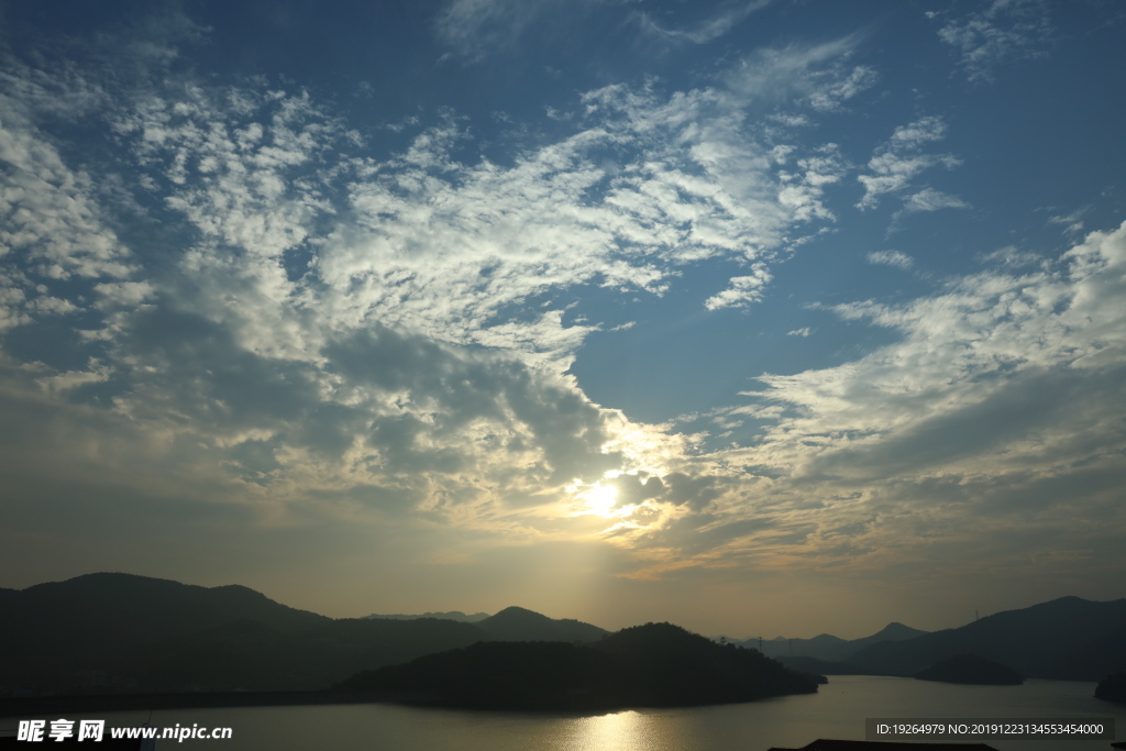 九龙湖山水