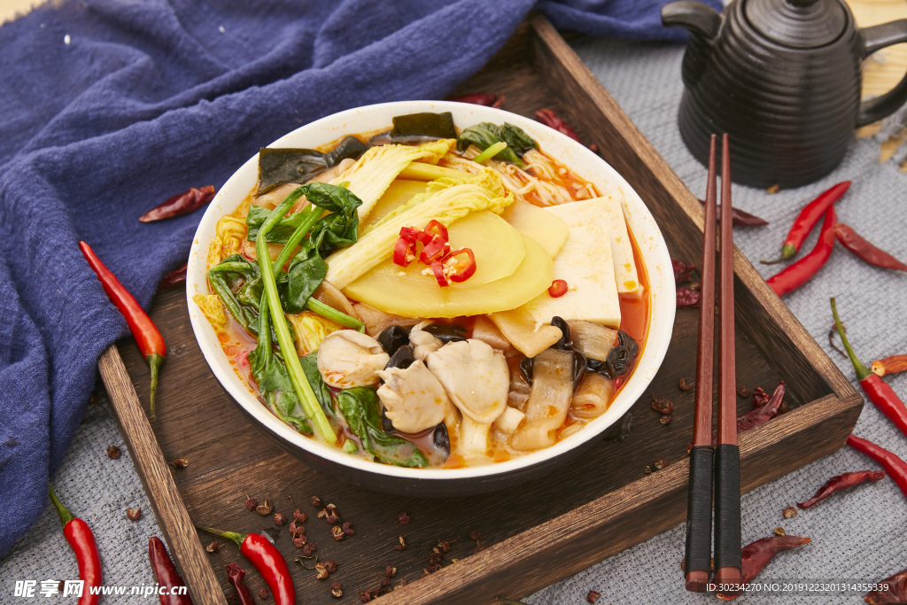 麻辣烫烫菜蔬菜豆腐辣椒美食