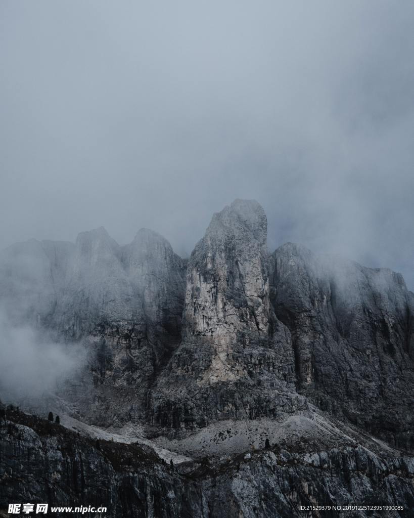 大山背景