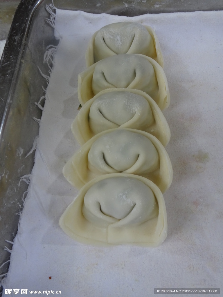 手工水饺