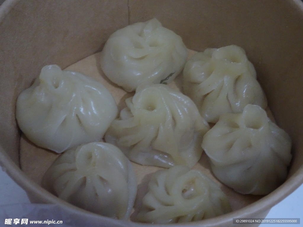 小笼汤包