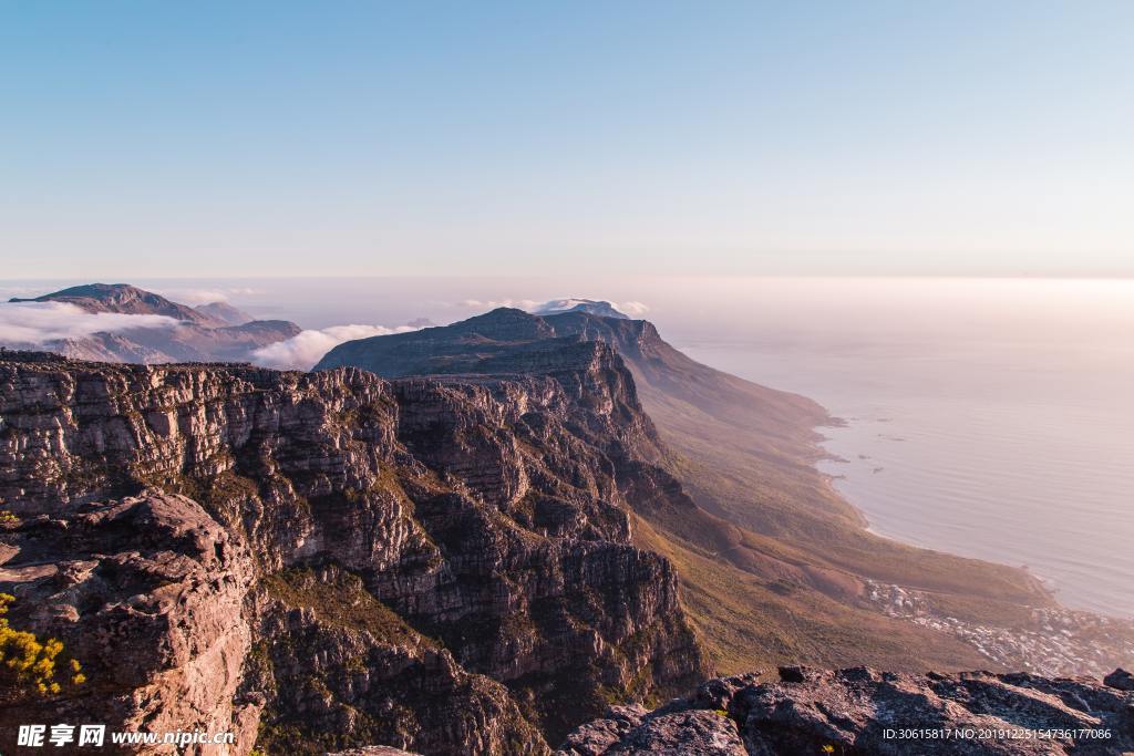 山 湖