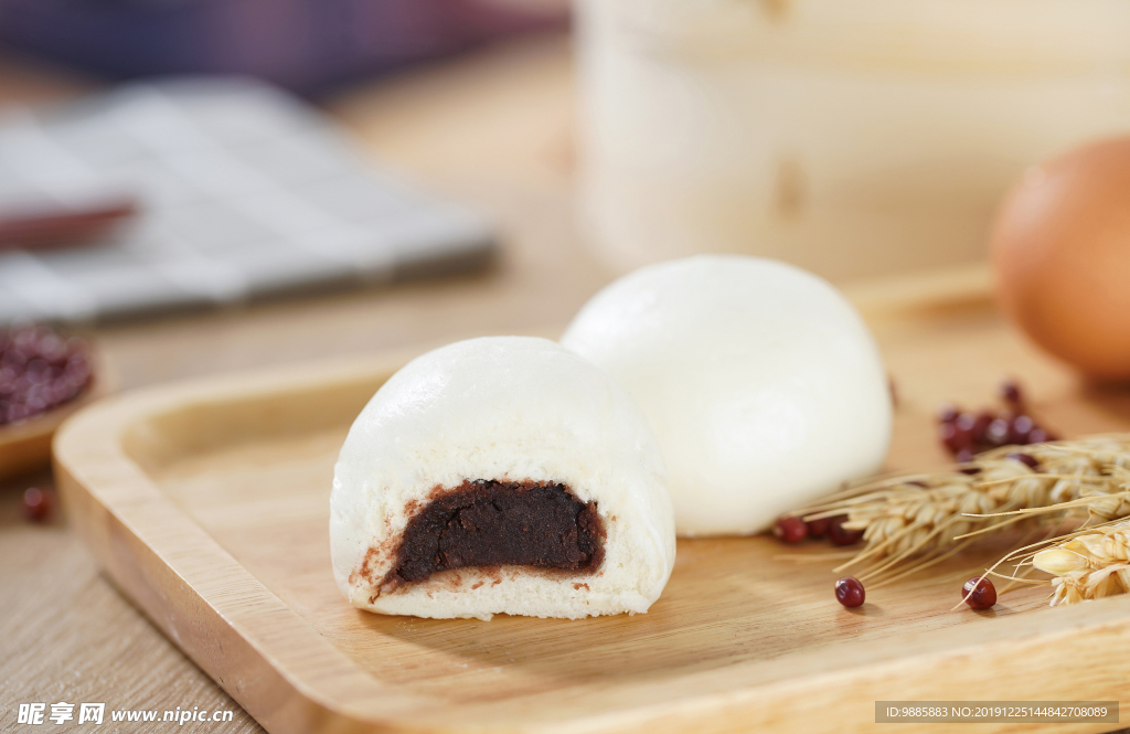 豆沙包