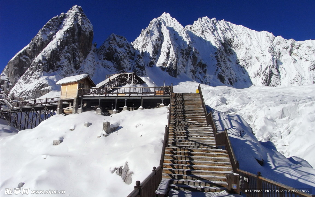 玉龙雪山美景