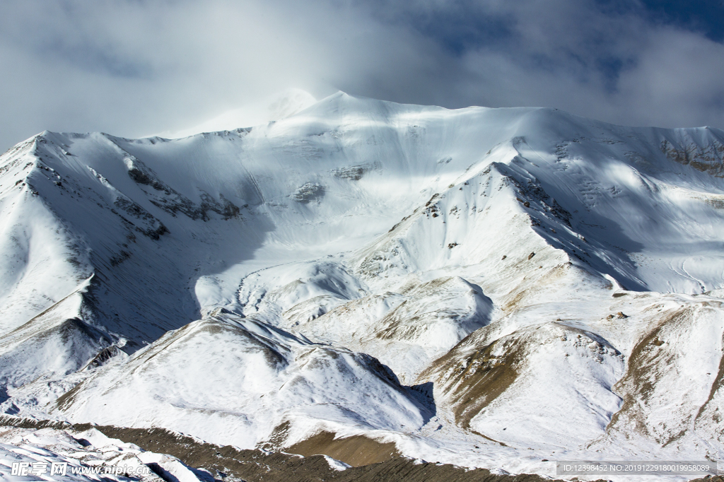 阿尼玛卿雪山