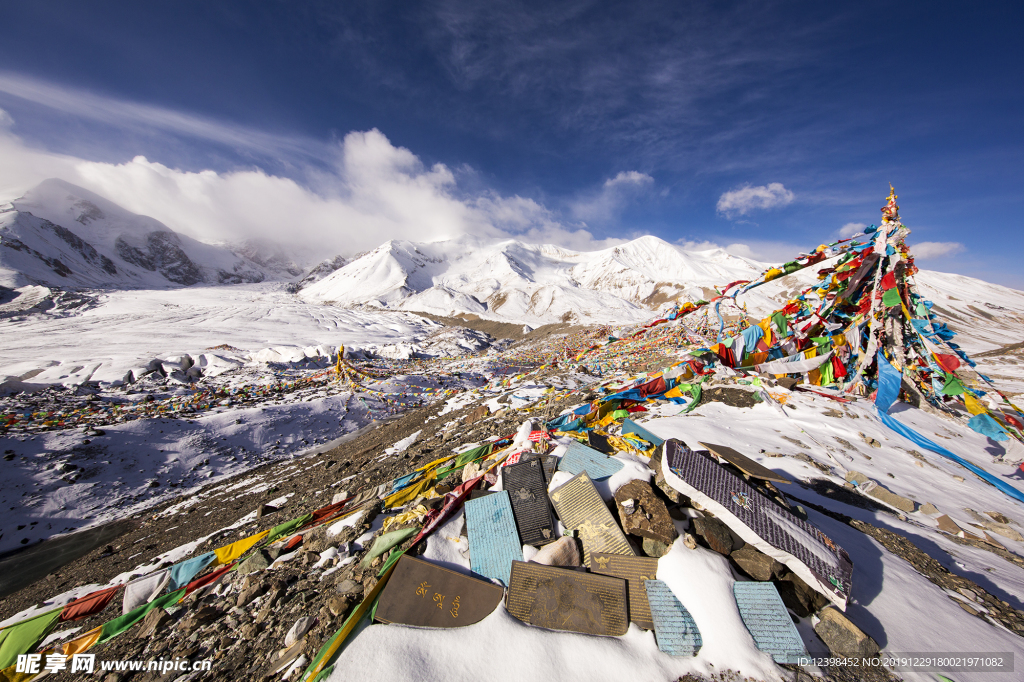 阿尼玛卿雪山