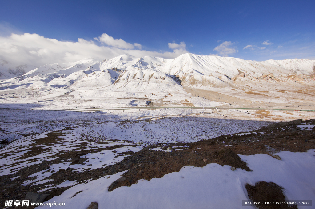 阿尼玛卿雪山