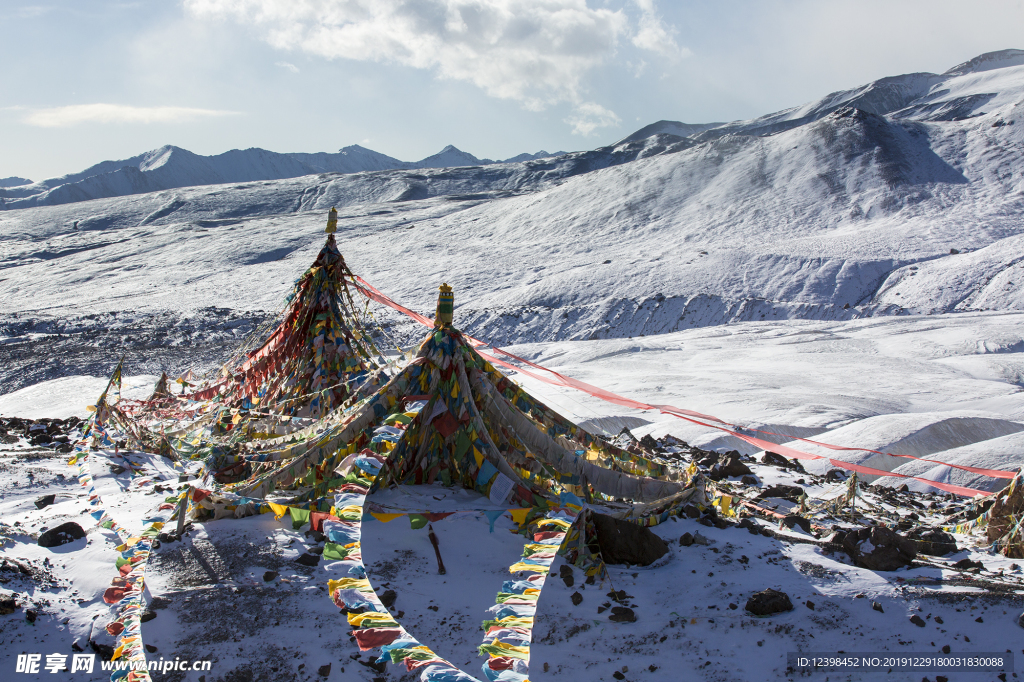 阿尼玛卿雪山