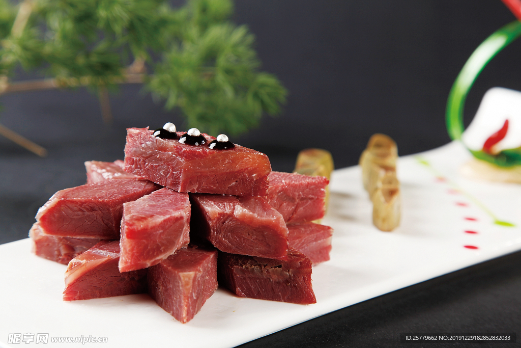 腊八蒜酱牛肉