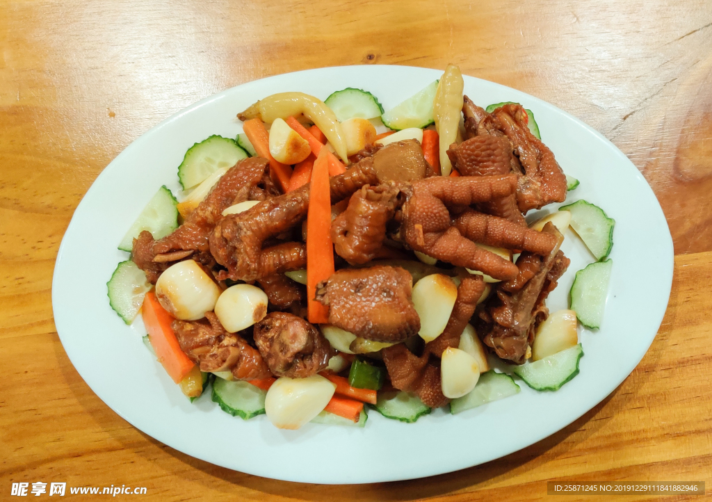 麻辣风味鸡爪