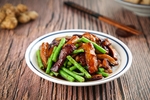 豆角炒茄子