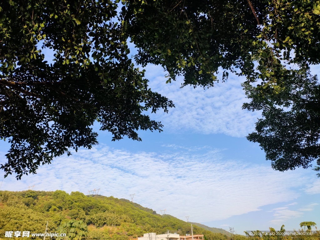 白云
