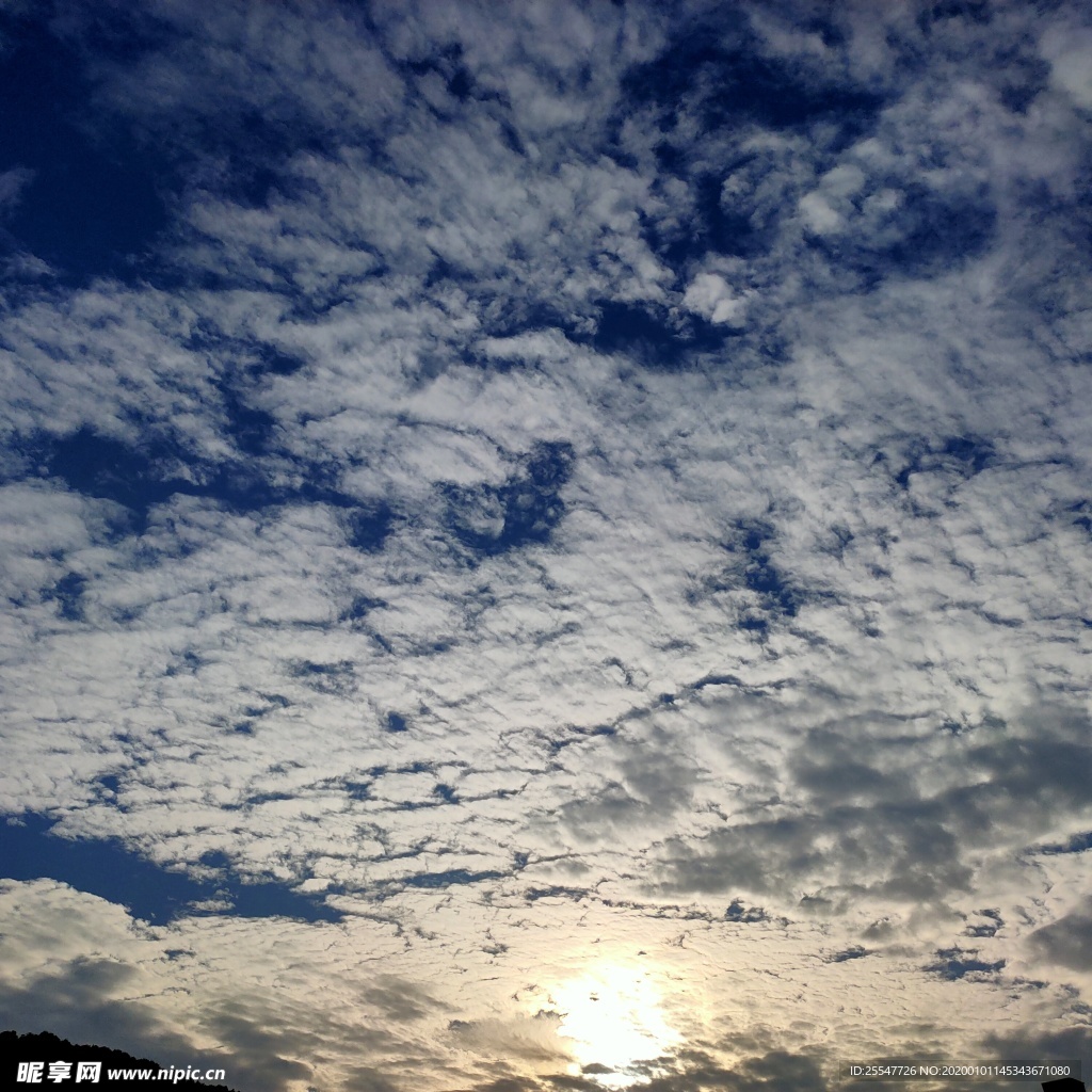 白云