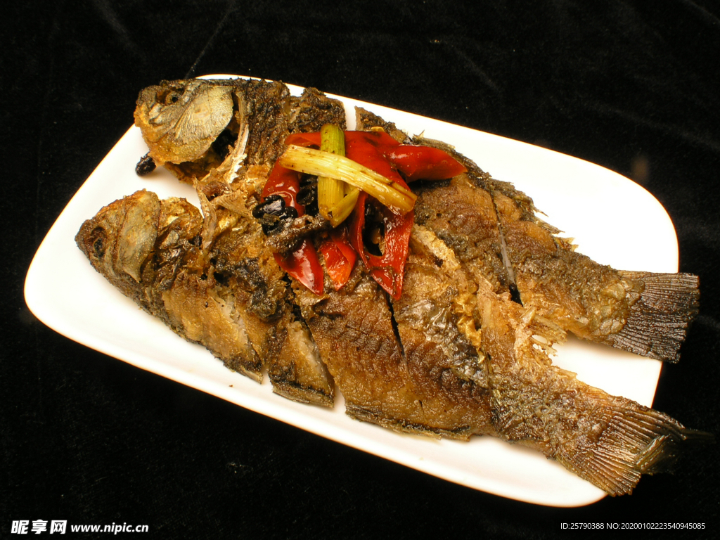 豆椒鲫鱼
