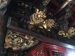 佛堂横梁雕塑