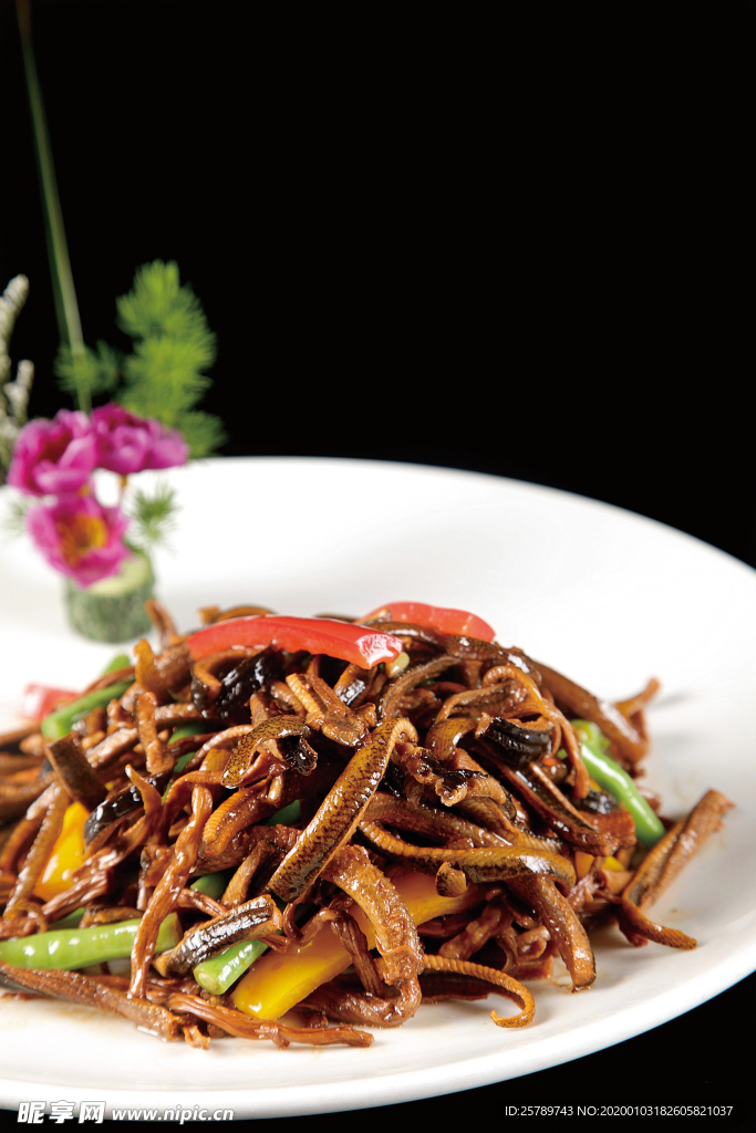 茶树菇炒鳝丝