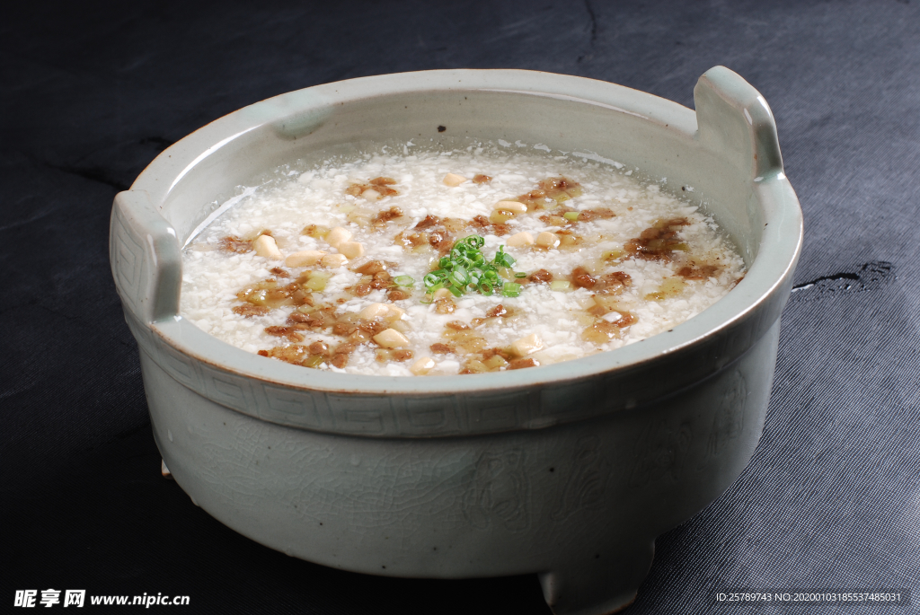 子海鲜豆花羹