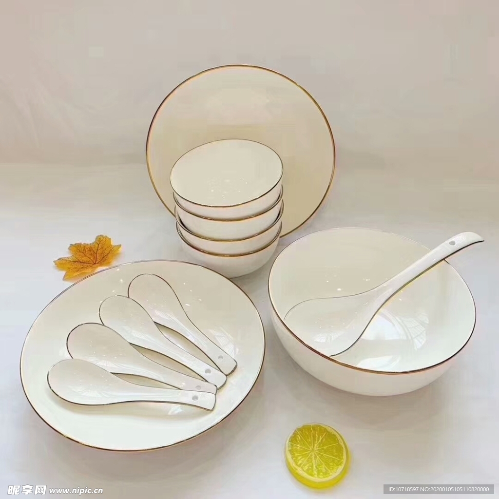 陶器盘碗