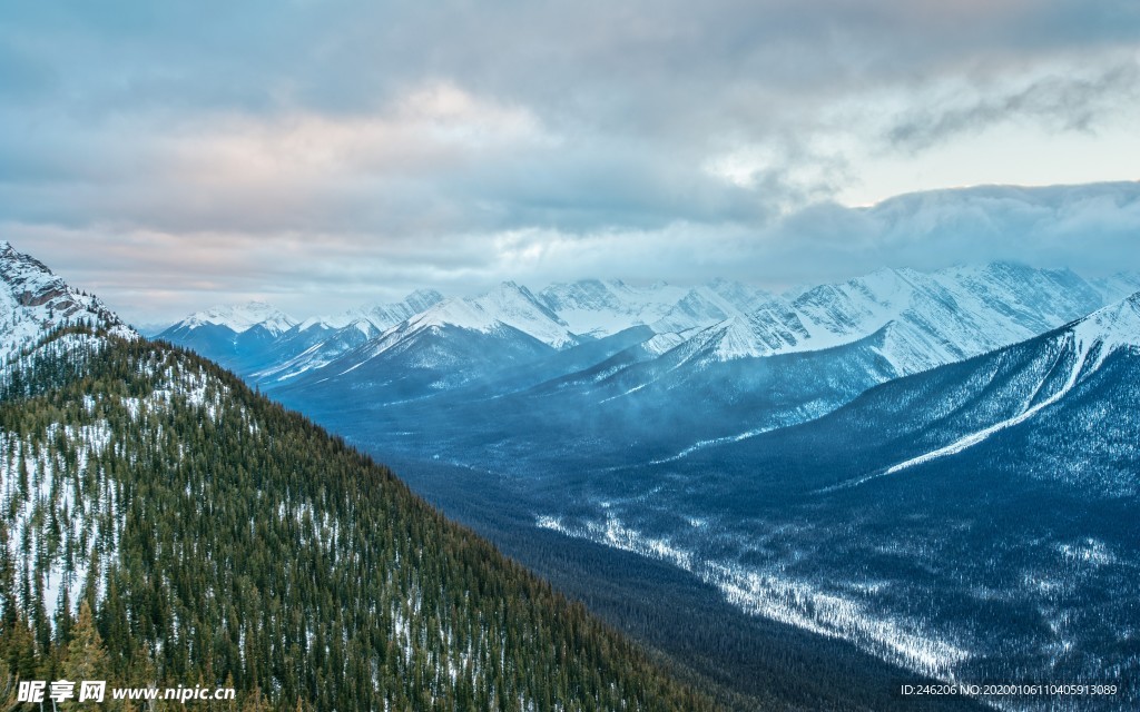 4k雪山风景