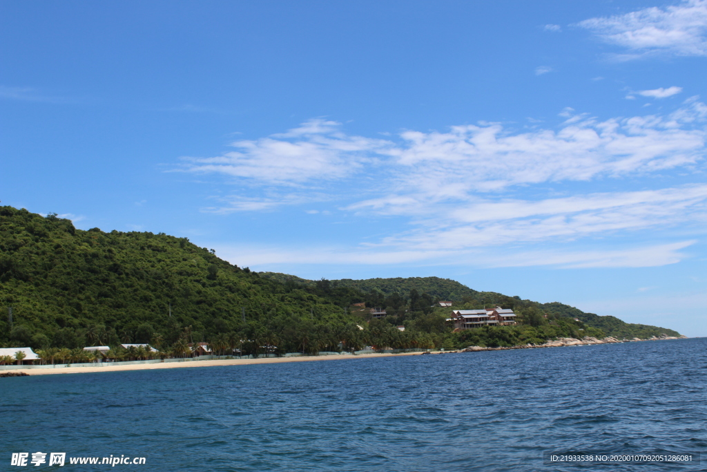 海滩沙滩礁石海湾海岸线