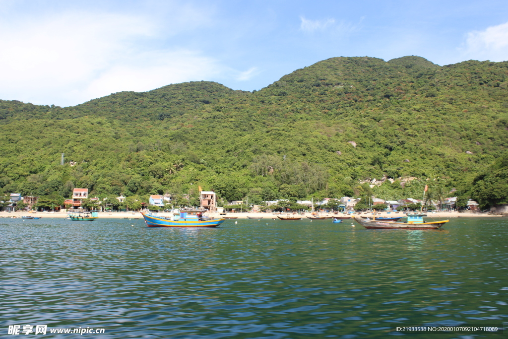 海滩沙滩礁石海湾海岸线