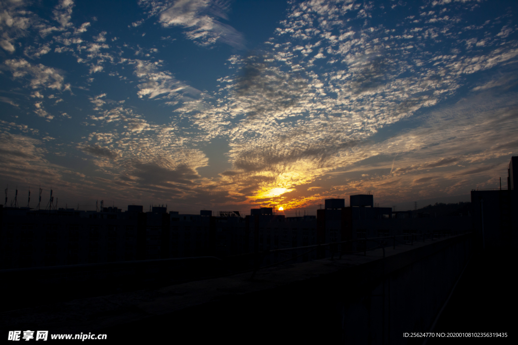 夕阳