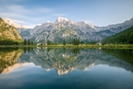 山水湖泊美景