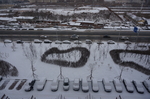 道路旁雪地