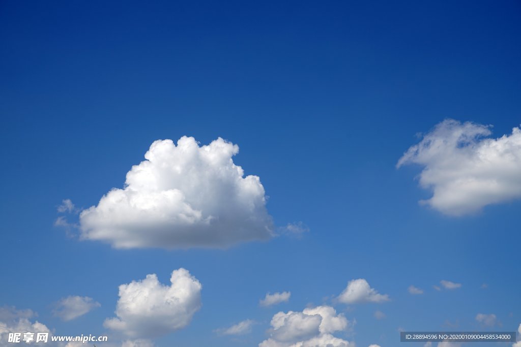 蓝色天空
