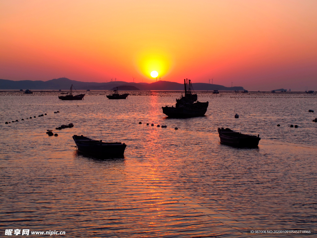 夕阳港湾