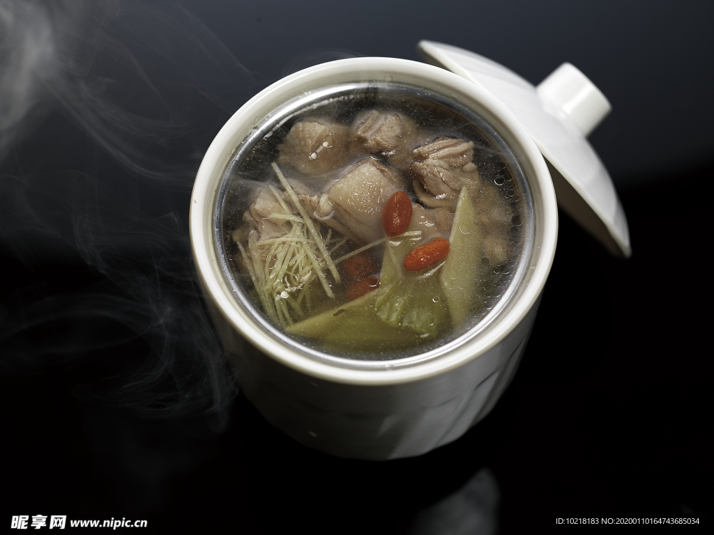 酸菜老鸭炖汤